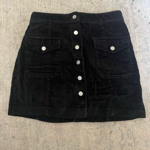 mini skirt
